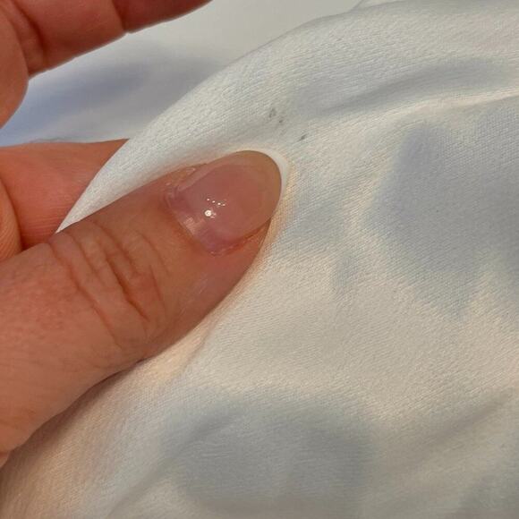 Alexis White Cold Shoulder Knee Length Dress XS - Picture 11 of 11